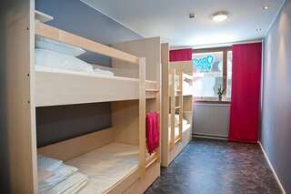 Хостелы Dream Hostel & Hotel Tampere Тампере Кровать в общем 4-местном номере для мужчин и женщин-2